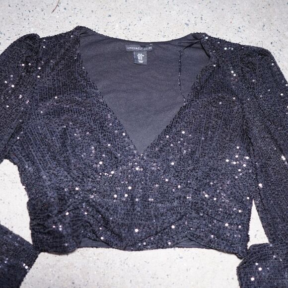 Sincerely Jules Bandier Sequin Top Black Deep V Long Sleeve Sz XL Party - Picture 1 of 13